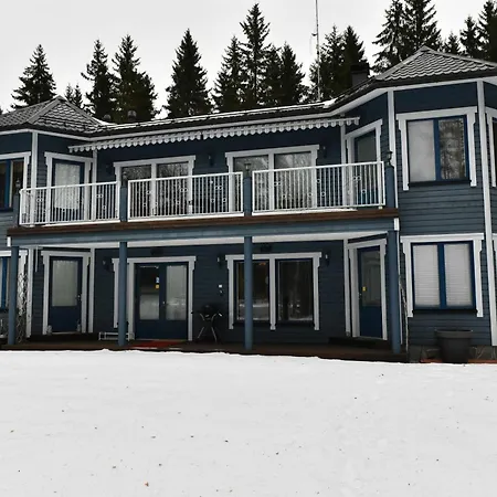 Puulan Taehti فيلة *